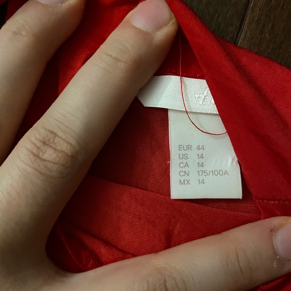 H&M Red Long sleeve Blouse - Picture 3 of 3